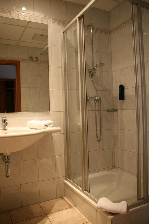 Atrium Hotel Crimmitschau Oda fotoğraf