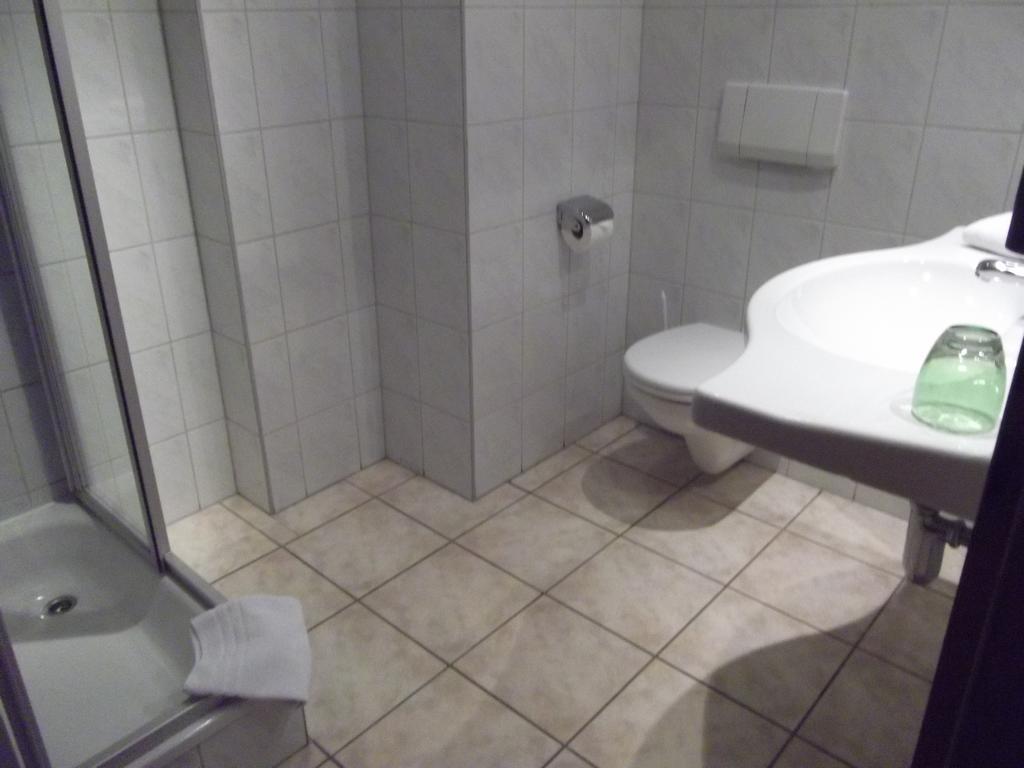 Atrium Hotel Crimmitschau Dış mekan fotoğraf