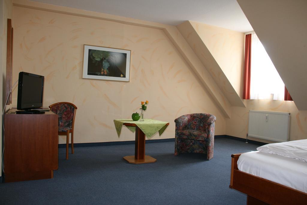 Atrium Hotel Crimmitschau Oda fotoğraf