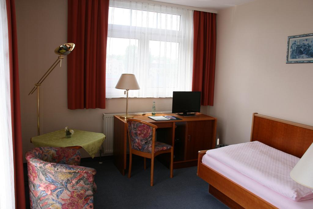 Atrium Hotel Crimmitschau Oda fotoğraf